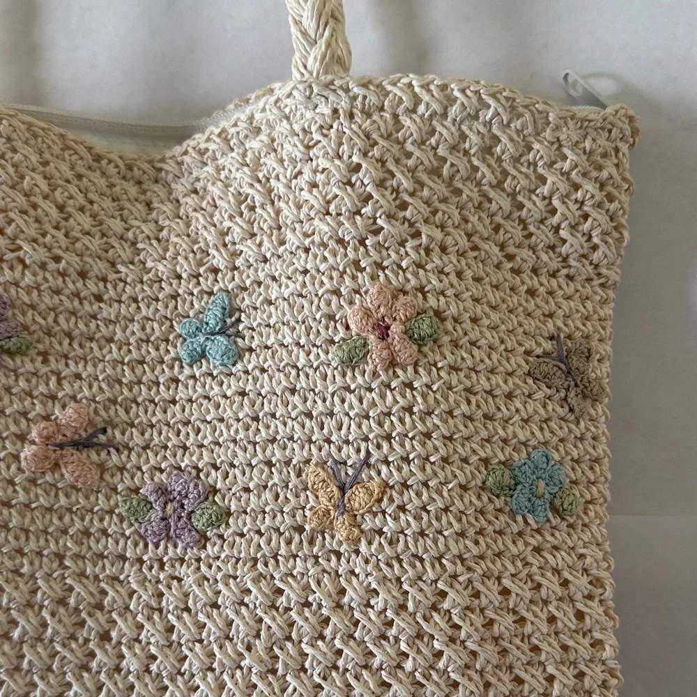 Woven Cream Crochet Shoulder Tote Bag Pastel Floral Embroidered Cottagecore - Picture 5 of 12